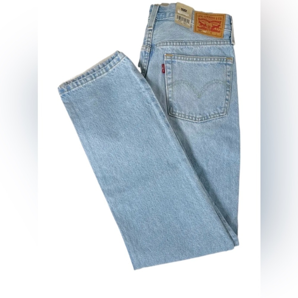 LEVI’S Women’s 501 Original-Fit Straight Leg She’s Crafty Jeans - Picture 4 of 4